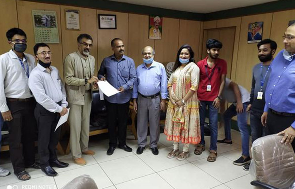 Vee Technologies employees contributed their one-day's salary towards the PM-CARES fund. 